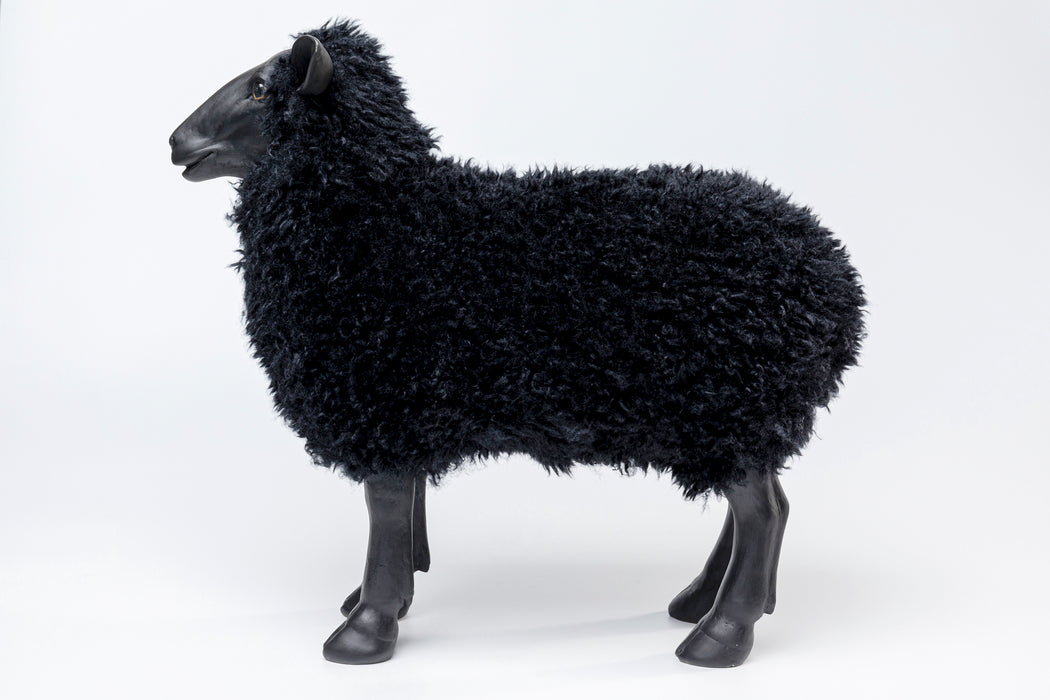 Deco Figurine Bathilde Black 48cm